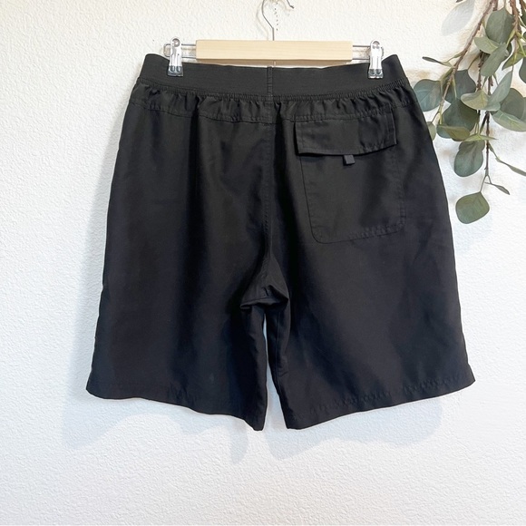Prana- Black Men’s Mojo Shorts 10” Inseam - Picture 2 of 5
